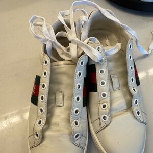 Gucci White Sneakers with Red and Green Stripes